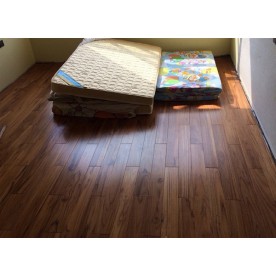 Sàn gỗ Teak Lào